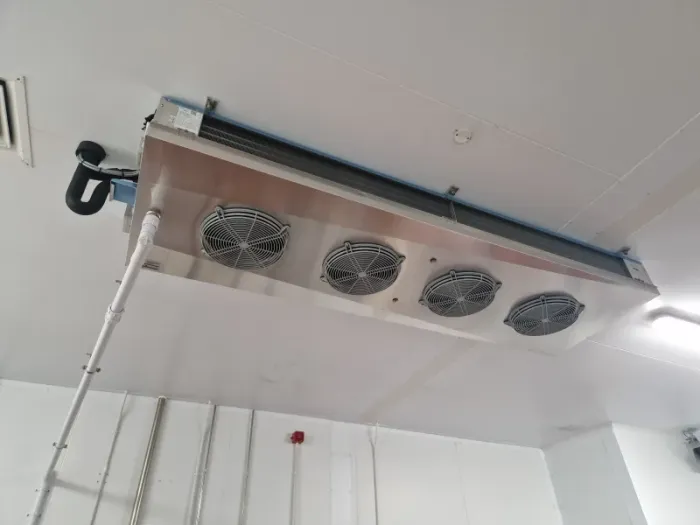 Cold room repair